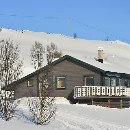 Rivdnji Smorfjord Сasa de vacaciones Russenes