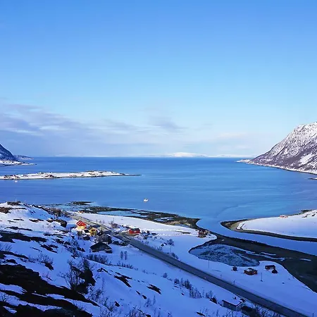 Rivdnji Smorfjord Russenes