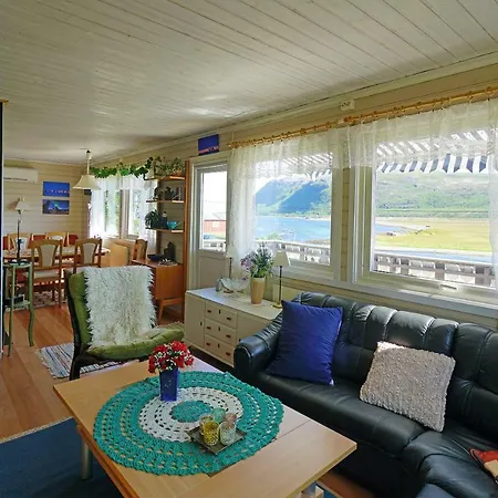 Rivdnji Smorfjord Сasa de vacaciones