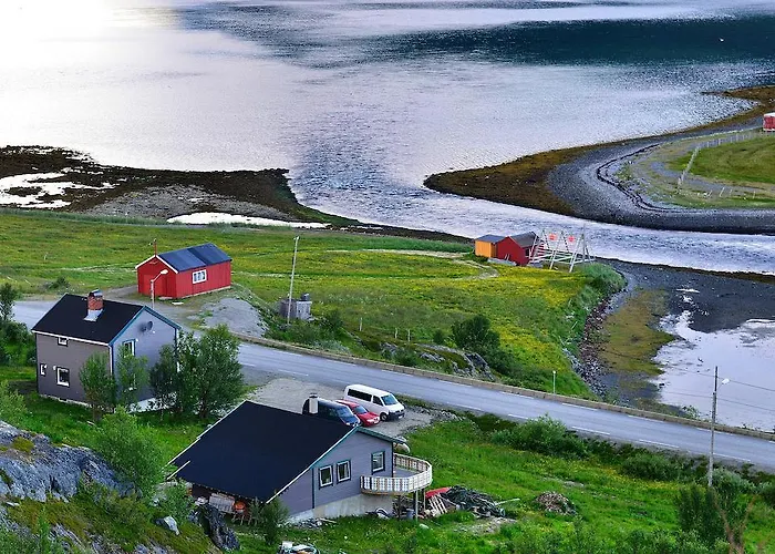 Nyaraló Rivdnji Smorfjord *