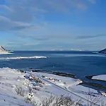 Rivdnji Smorfjord * Russenes
