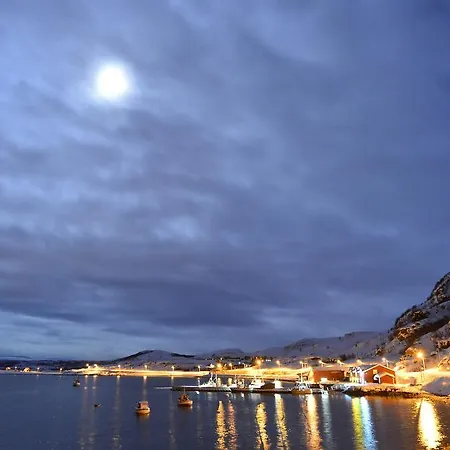 Rivdnji Smorfjord Nyaraló *