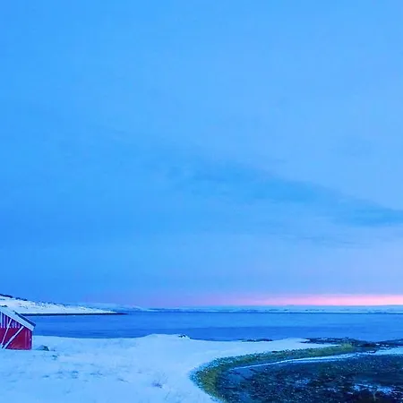 Rivdnji Smorfjord Nyaraló Russenes