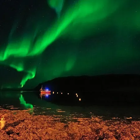 Rivdnji Smorfjord Nyaraló